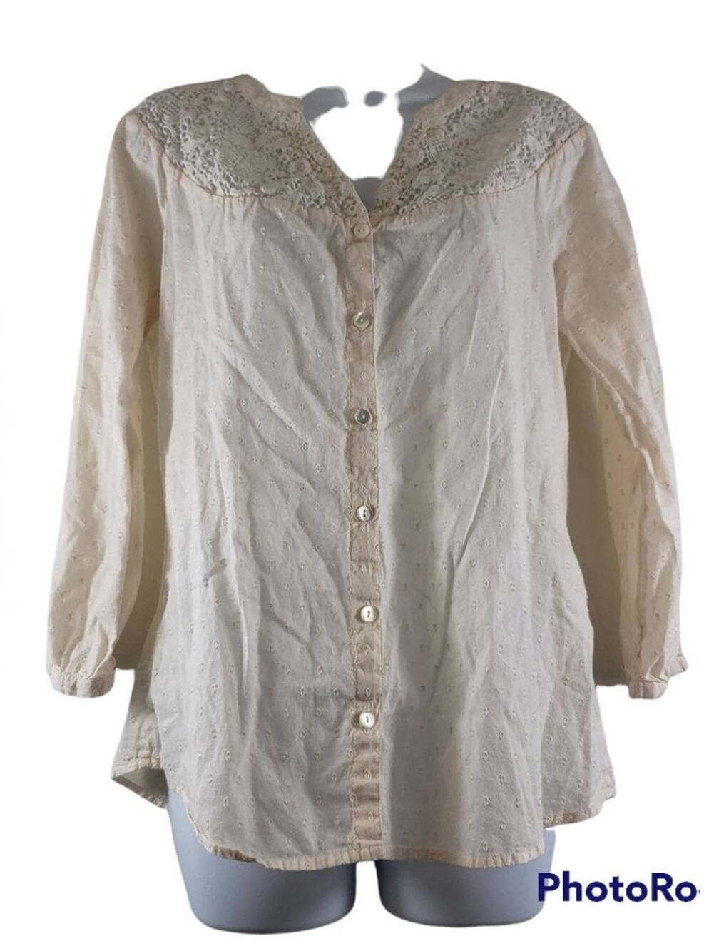Lucky Brand Cream Lace Button Up Long Sleeved Blouse Size Medium